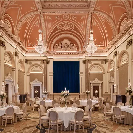 The College Hotel, Autograph Collection Dublin