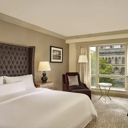 ホテル The College Hotel, Autograph Collection 5*