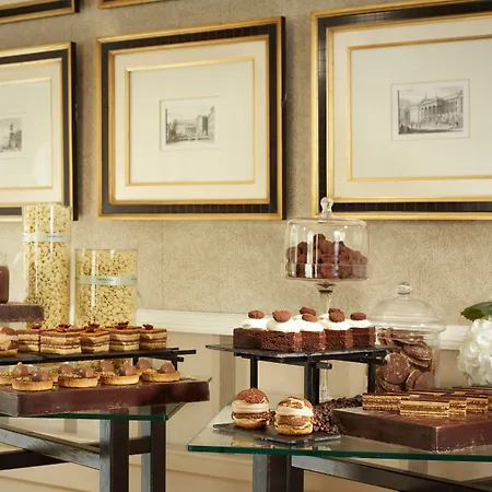 The College Hotel, Autograph Collection Dublin