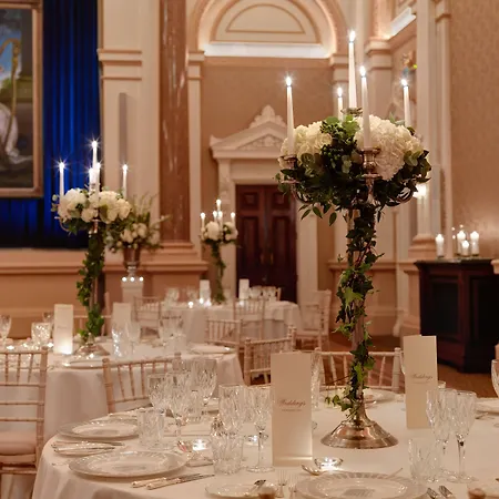 The College Hotel, Autograph Collection ホテル 5*