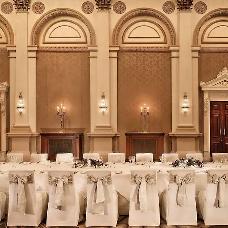 The College Hotel, Autograph Collection 5* Dublin