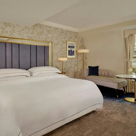 The College Hotel, Autograph Collection 5* Dublin