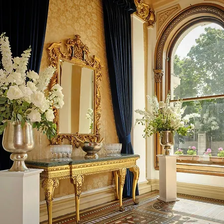 The College Hotel, Autograph Collection Dublin