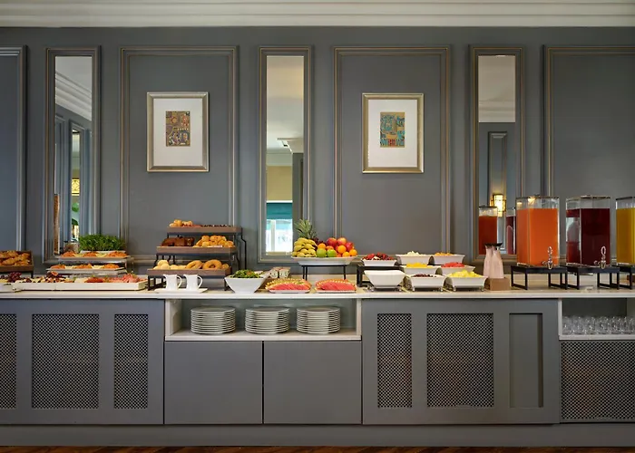 The College Hotel, Autograph Collection Hotell 5*