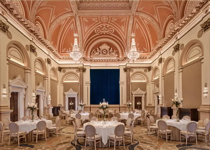 The College Hotel, Autograph Collection Dublino