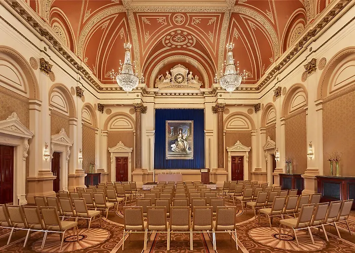 The College Hotel, Autograph Collection 5* Dublin